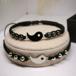 Reguleeritav helmestega punutise mustriga käevõru