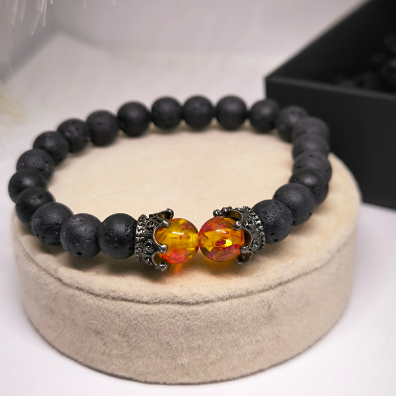 Ainulaadse disainiga helmestega käevõrude komplekt