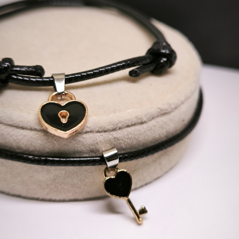 Käevõrude komplekt "Võti südamesse"