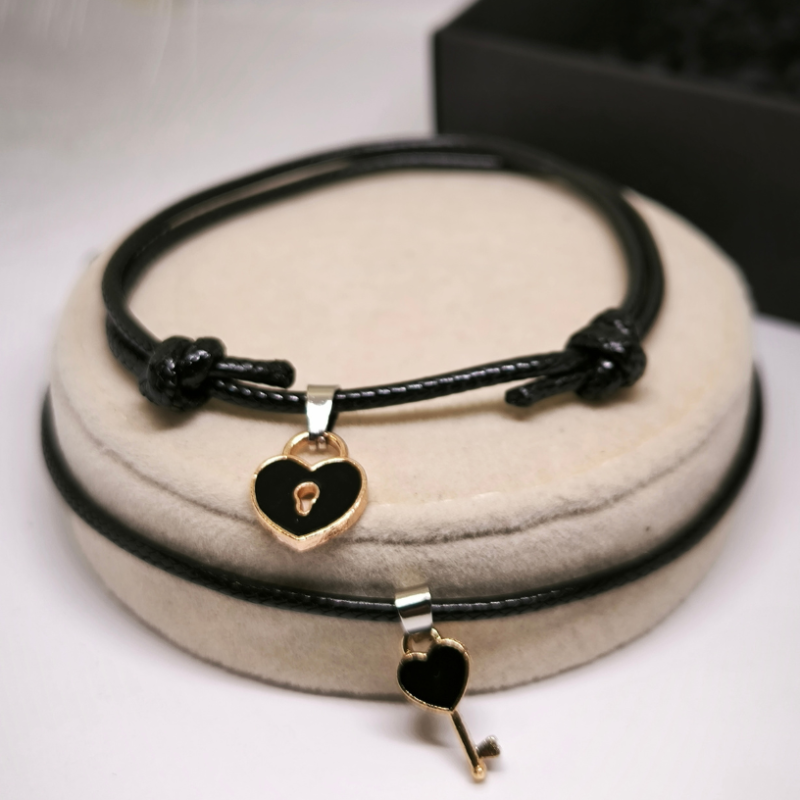 Käevõrude komplekt "Võti südamesse"