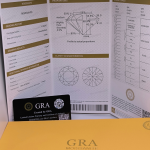 Ripats „Moissaniit“ naistele