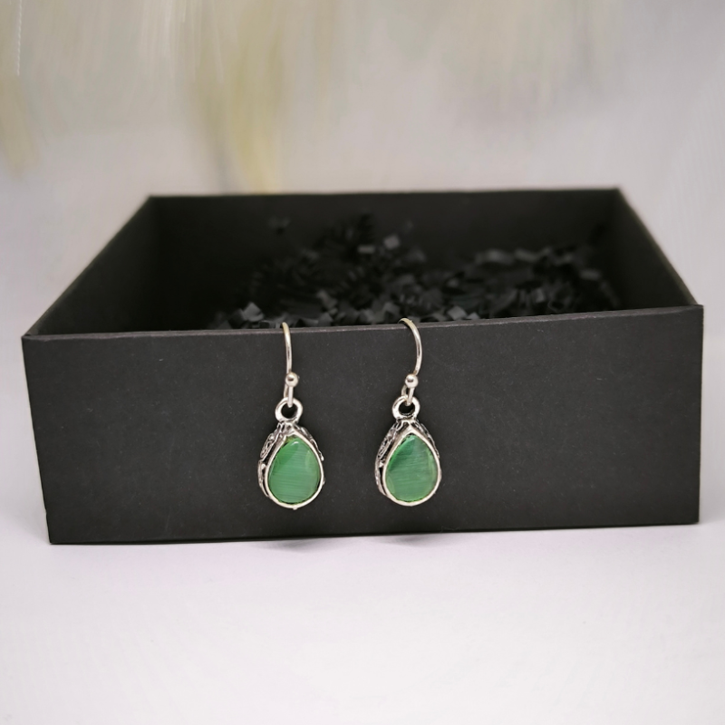 Boheemlasliku stiili tsirkooniumiga naiste kõrvarõngad