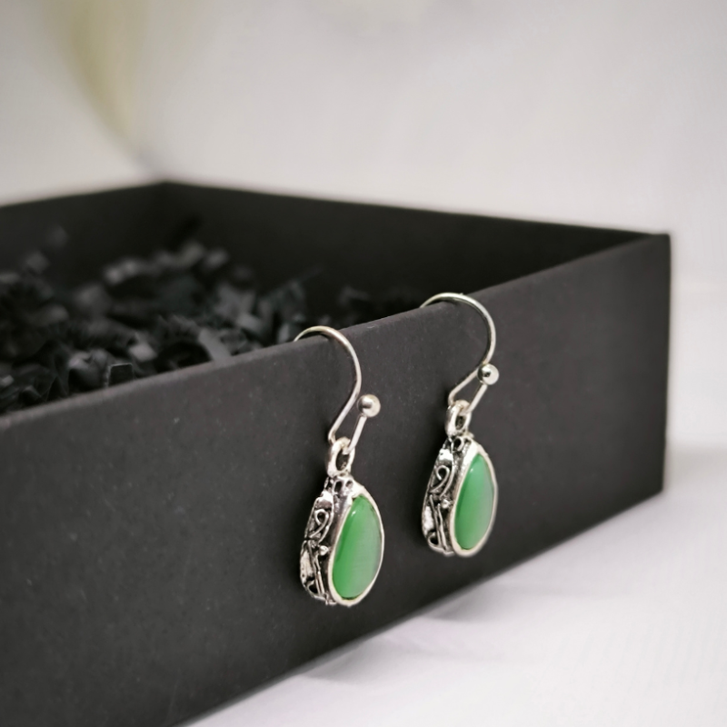 Boheemlasliku stiili tsirkooniumiga naiste kõrvarõngad