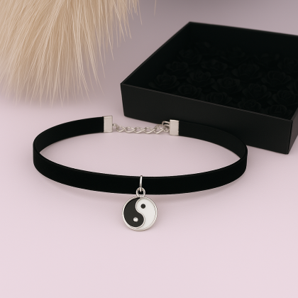 Choker Jin Jang ripatsiga