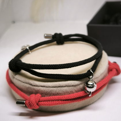 Kangast käevõrud magnetkinnitusega