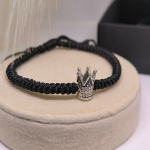 Käsitööna valminud kangast käevõrude komplekt