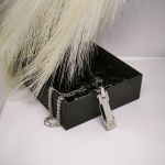 Ristkülikukujuline meeste kaelakee