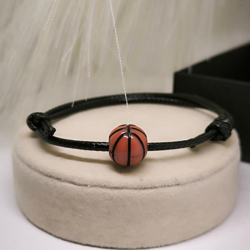 Kangast käevõru „Korvpallikirg“