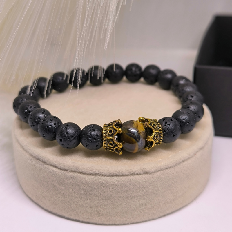 Laavakivist helmestega käevõrude komplekt tiigrisilmaga