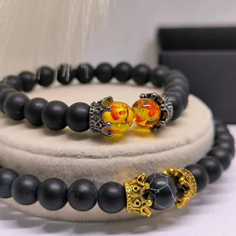 Mattmustade helmestega käevõrude komplekt paaridele