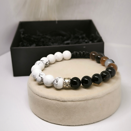 Onüksi helmestest energiline käevõru