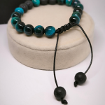 Laavakivist helmestega käevõru sinise tiigrisilmaga