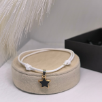 Nooruslikud ripatsitega käevõrud