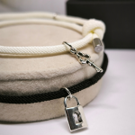 Käevõrude komplekt ripatsite ja magnetkinnitusega