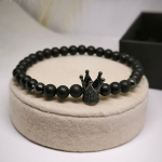 Mustast onüksist helmestega käevõrude komplekt