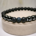 Magnetiline käevõru jalale mustadest Brasiilia kivihelmestest