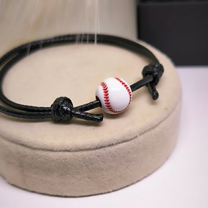 Kangast käevõru „Pesapalli kirg“