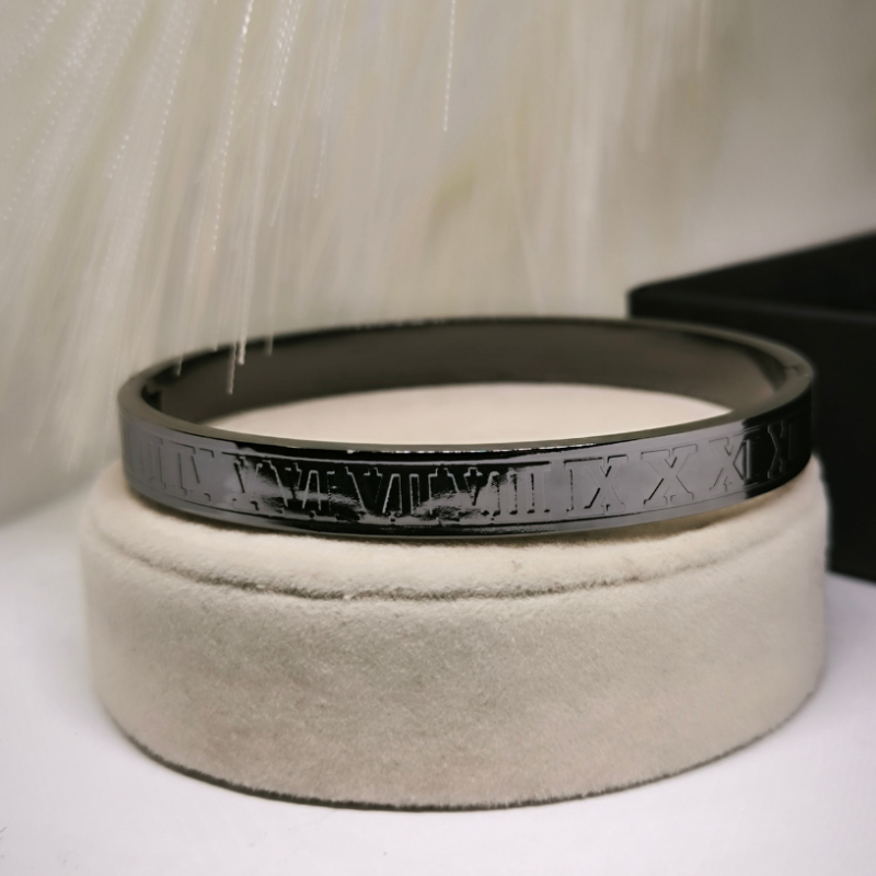 Minimalistlik meeste käevõrude komplekt