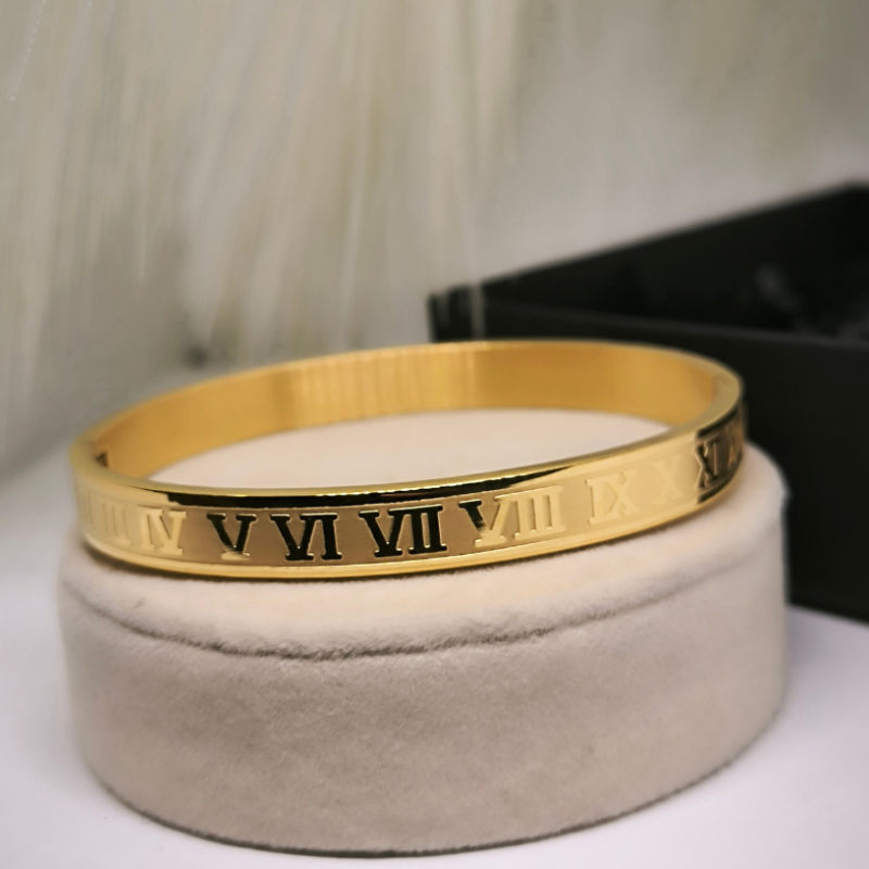 Stiilsete meeste käevõrude komplekt roostevabast terasest