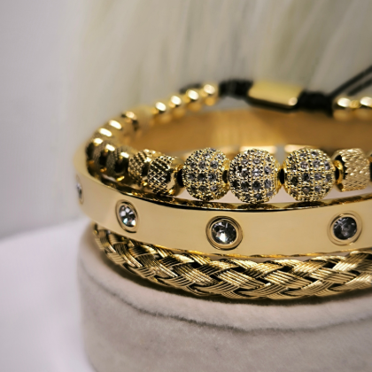 Tsirkooniumiga kuldse värviga meeste käevõrude komplekt