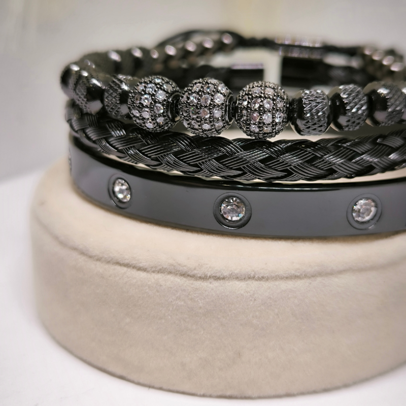 Stiilne musta värvi tsirkooniumiga meeste käevõrude komplekt