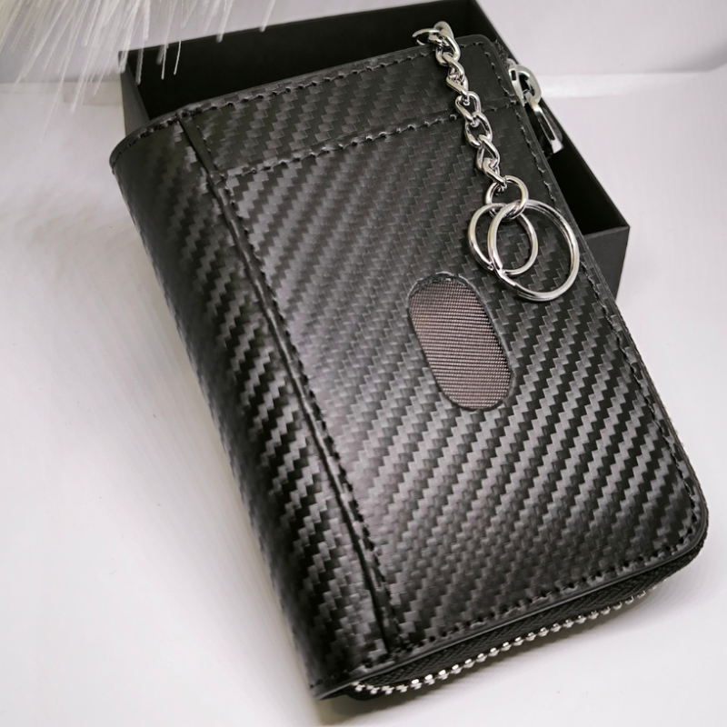 Must RFID-kaitsega lukuga kaarditasku