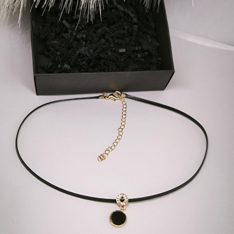 Gooti stiilis kaelakee