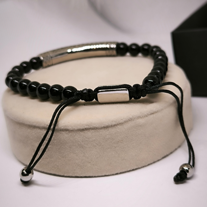 Klassikaline meeste käevõru