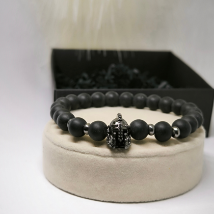 Käsitööna valminud meeste käevõru