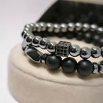 Naiste igapäevane käevõru