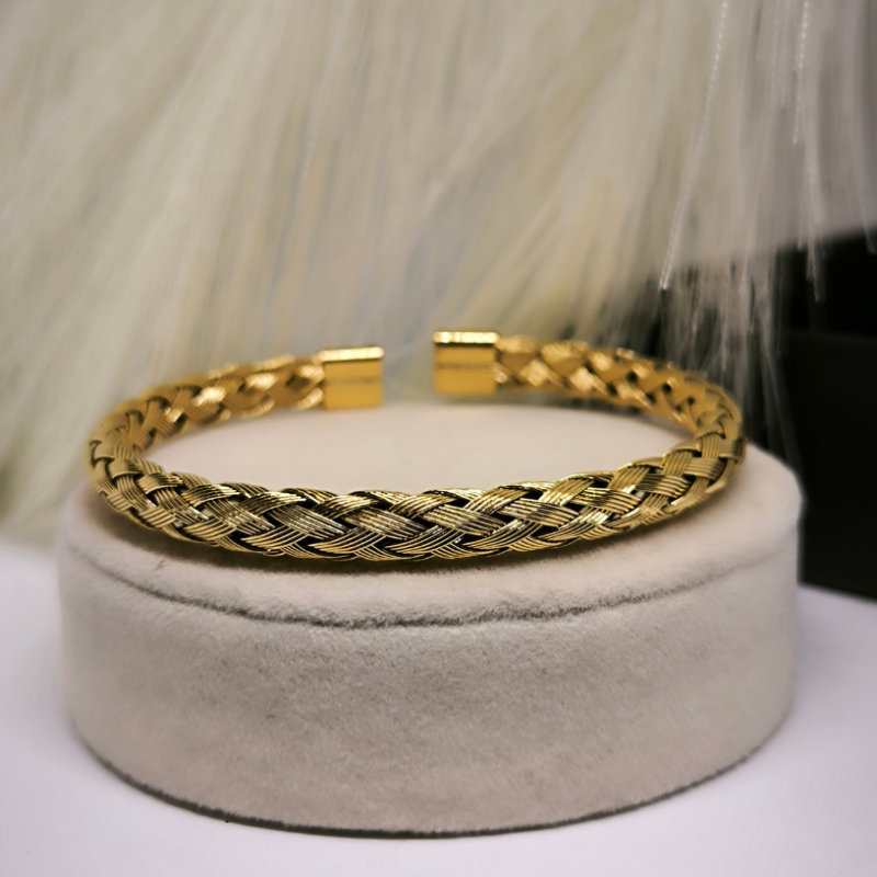 Käevõrude komplekt „Julge mees“