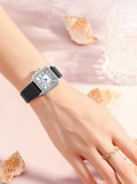 "Rebirth" klassikaline naistekäekell