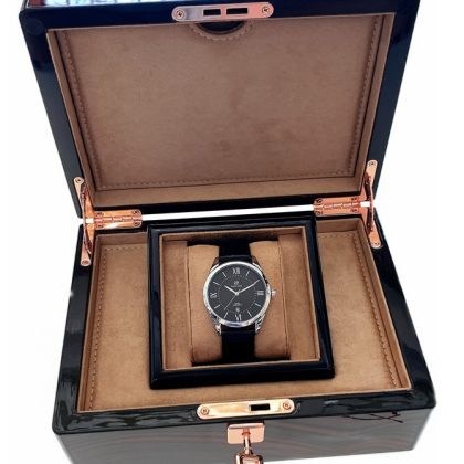 Elegantne kell luksust armastavatele meestele