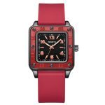 Julge naise pilkupüüdev kell