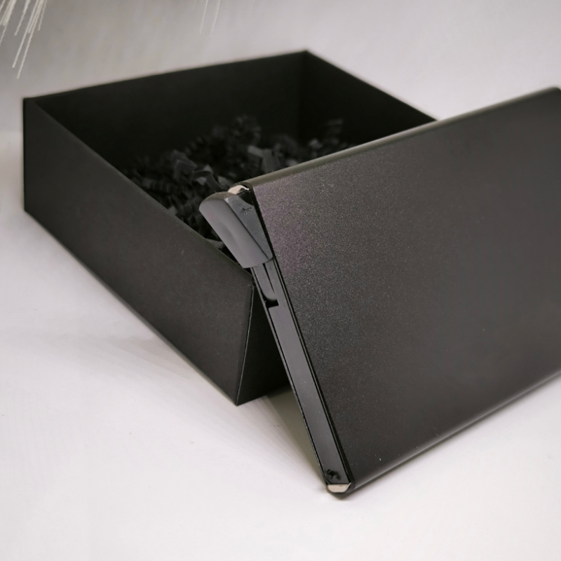 Kaarditasku "Minimalism"