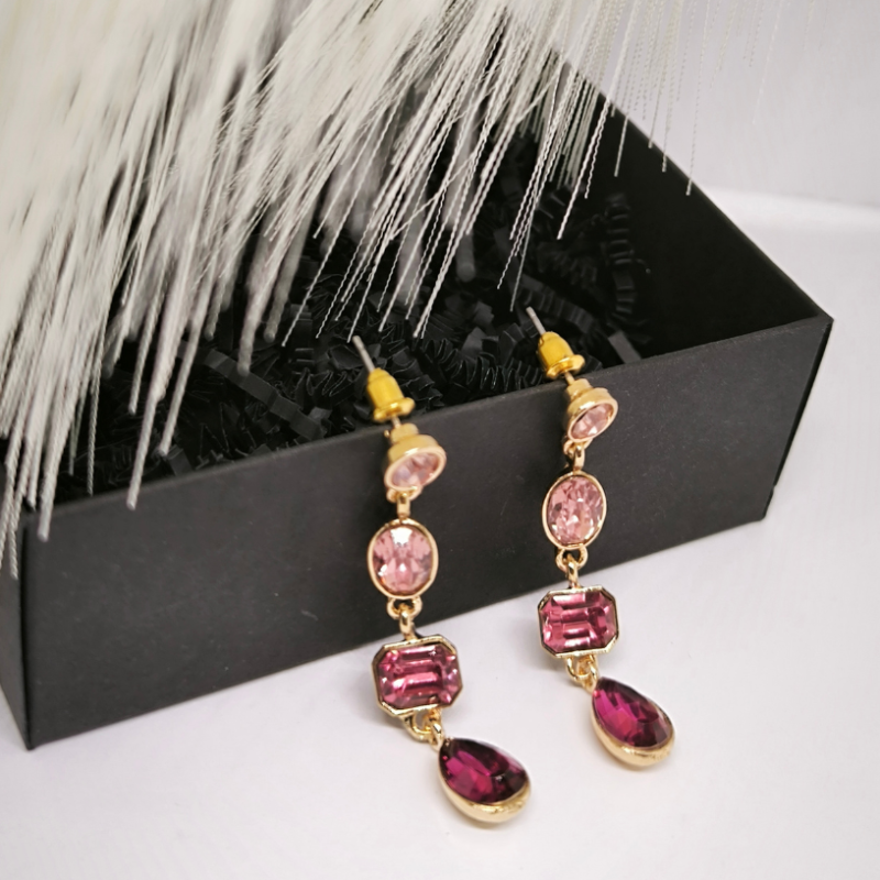 Igapäevased ja pidulikud kõrvarõngad