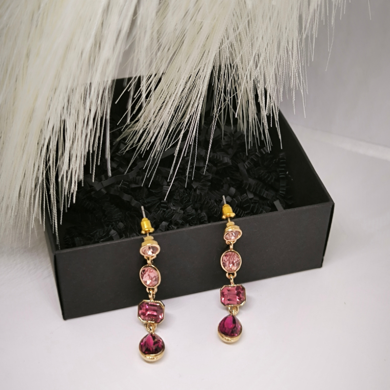 Igapäevased ja pidulikud kõrvarõngad