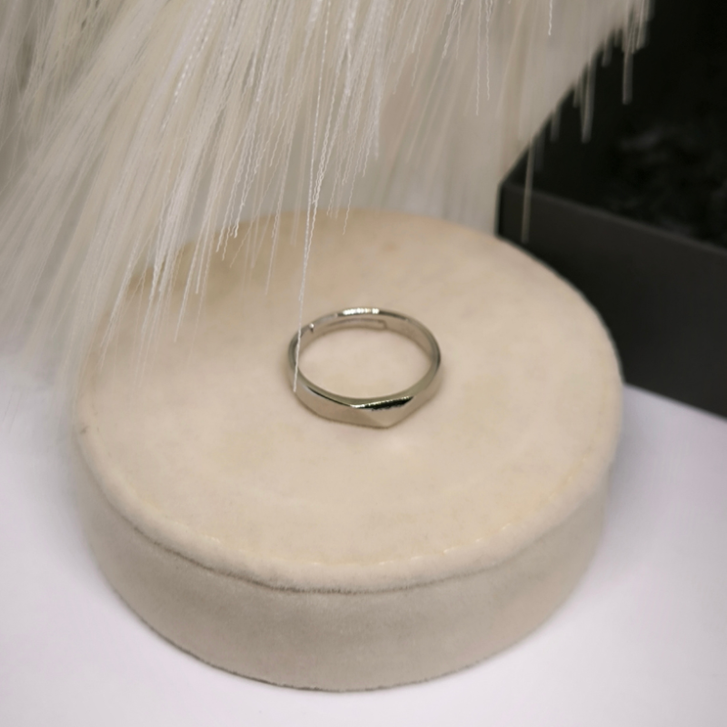 Kvaliteetne sõrmuste komplekt paarile