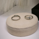 Paarile mõeldud sõrmuste komplekt "Liit"