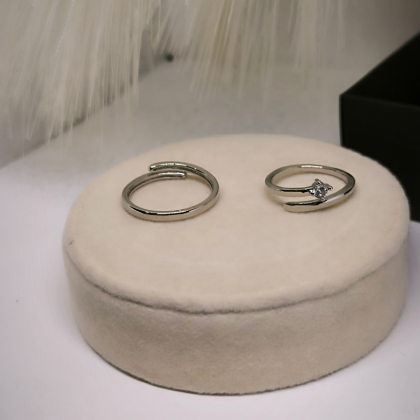 Paarile mõeldud sõrmuste komplekt "Liit"