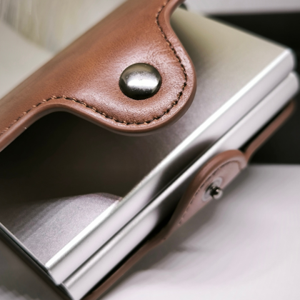 Kaarditasku „Coffee Secure“