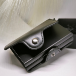 Kaarditasku „Black Secure“