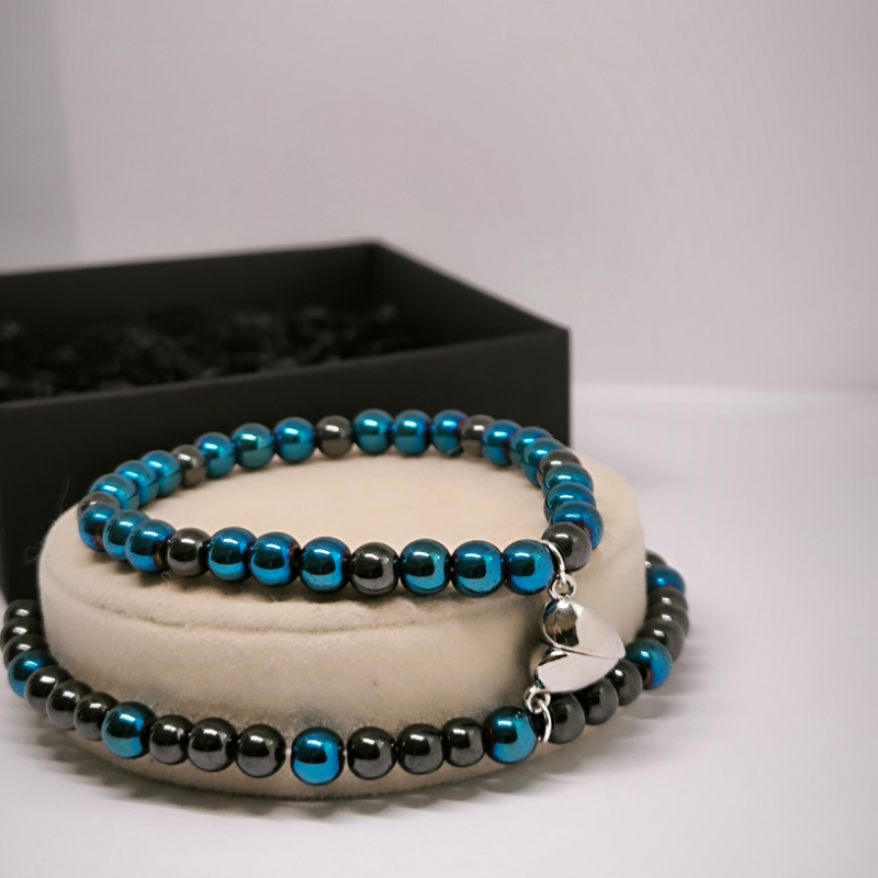 Käevõrude komplekt paaridele "Magnetiline tõmme"