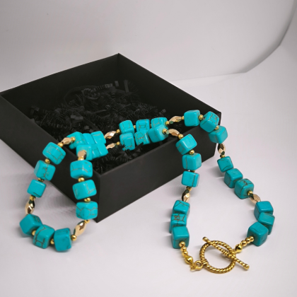 Kaelakee „Taeva puudutus“