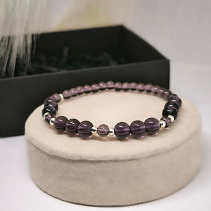 Naiste käevõru „Lilla Rahu“