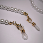 Prillikett ,,Valged pärlid"