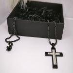 Tume disainiga meeste rist