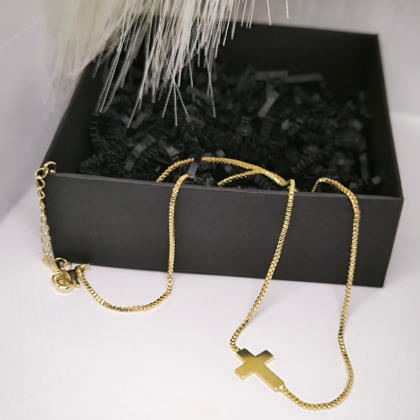 Kuldses toonis rist "Õrn elegants"