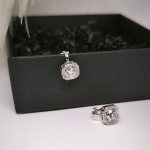 Klipskõrvarõngad „Kuninglik valgus“