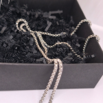 Kaelakee „Hõbedane ristike“